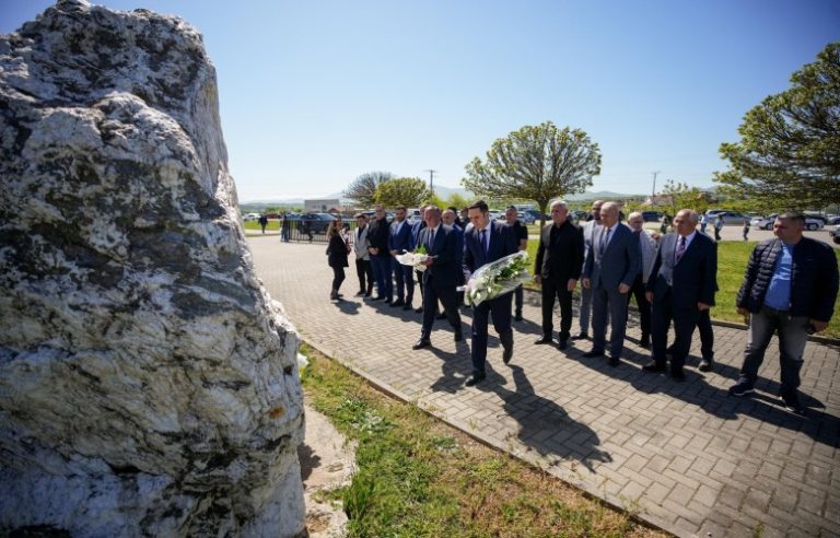 Abdixhiku në Mejë: Kujtesë për masakrën dhe thirrje për drejtësi