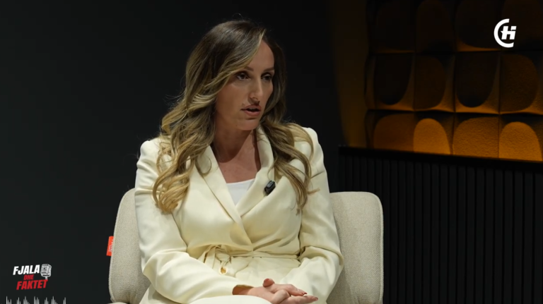 Ku e gjeti inspirimin që të merrej me politikë? Përgjigjet Albana Bytyqi