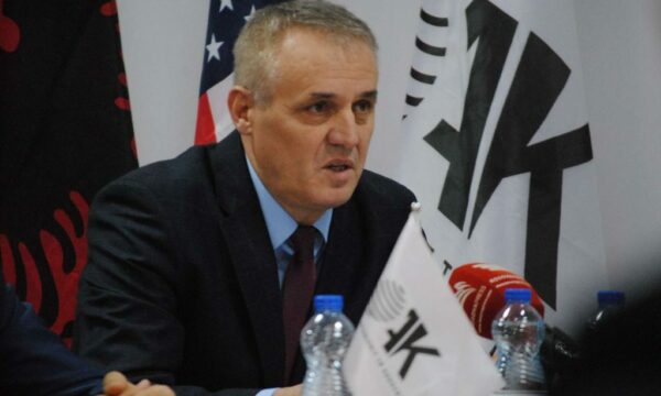 Berjani: Rënia e çmimeve në tregjet ndërkombëtare mund të jetë afatshkurtër, duhet marrëveshje e qëndrueshme SHBA-Iran