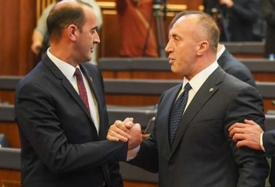 Daut Haradinaj qytetarit që e quajti Ramushin “vrasës të pasluftës, hajn e haraqgji”: Do të përballesh me drejtësinë