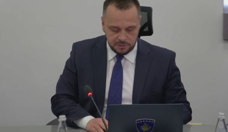 Miratohet marrëveshja për bashkëpunim ushtarak dhe financiar me Turqinë