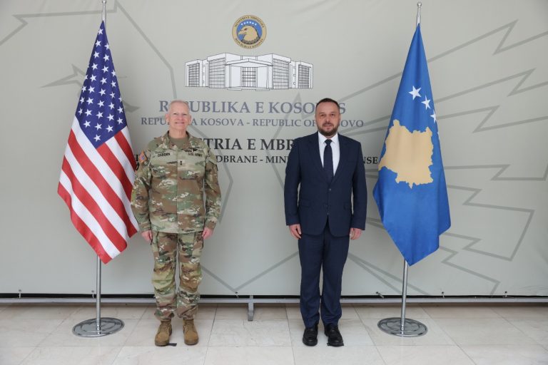 Maqedonci: Kosova dhe SHBA forcojnë partneritetin strategjik në fushën e mbrojtjes dhe sigurisë