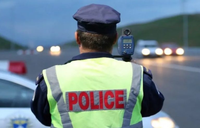 40 aksidente trafiku në 24 orët e fundit, mbi 2.300 tiketa të shqiptuara