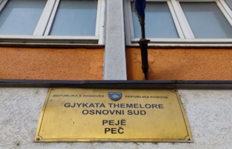 Gjykata në Pejë cakton 30 ditë paraburgim ndaj L.K. për shitje të drogës
