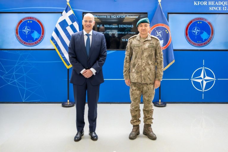 Ulutas pret në takim ministrin grek të Mbrojtjes, e informoi për situatën aktuale të sigurisë në Kosovë