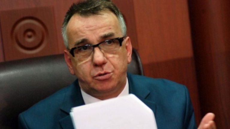 Hasani: Votimi i VV-së për presidentin puç kushtetues, Haxhiu ushtroi “funksione policore” ndaj deputetëve