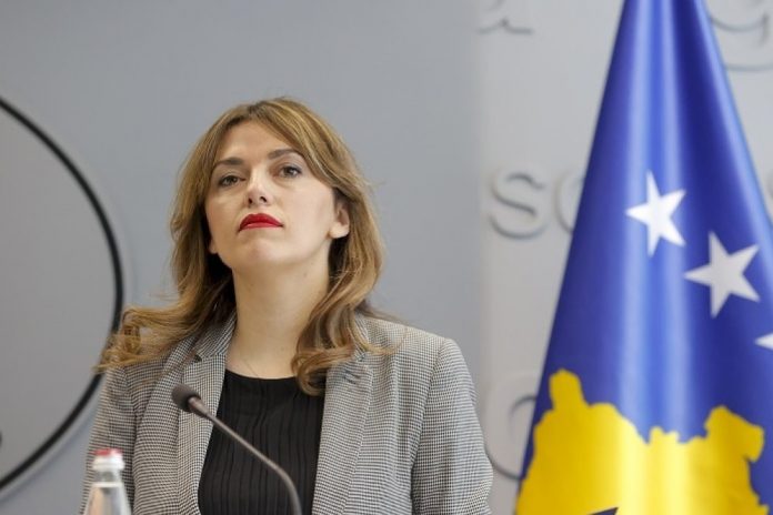 Haxhiu reagon për tragjedinë në Malishevë: Ndajmë dhimbjen me familjen, lutemi të gjejnë forcë