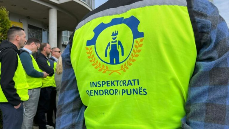 Inspektorati i Punës ndalon punimet në 16 raste brenda 48 orëve në tri komuna