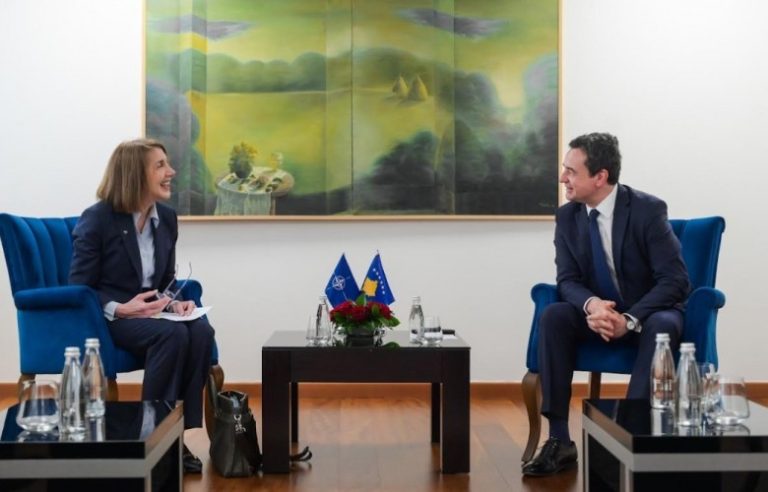 Kurti priti përfaqësuesen e NATO-s: FSK është duke u përgatitur për Gaza