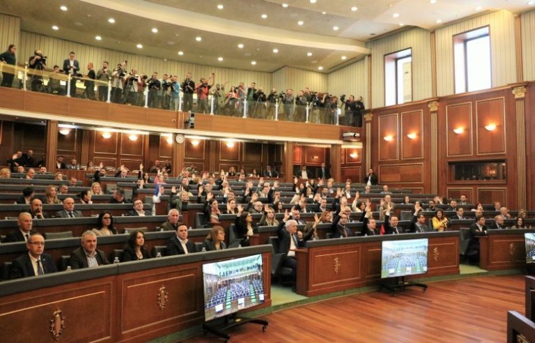 Seancë e jashtëzakonshme në Kuvend, diskutohet çmimi i naftës