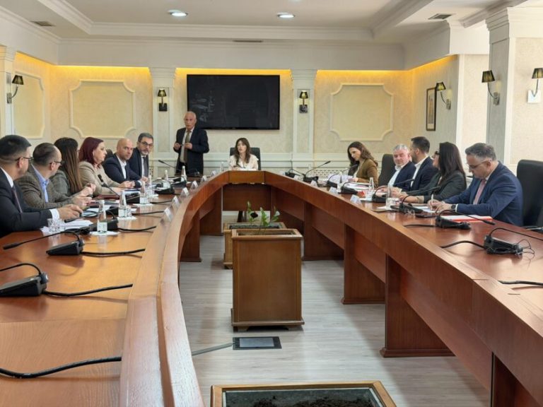 Mblidhet Kryesia e Kuvendit, diskutohet propozimi për rendin e ditës së seancës plenare