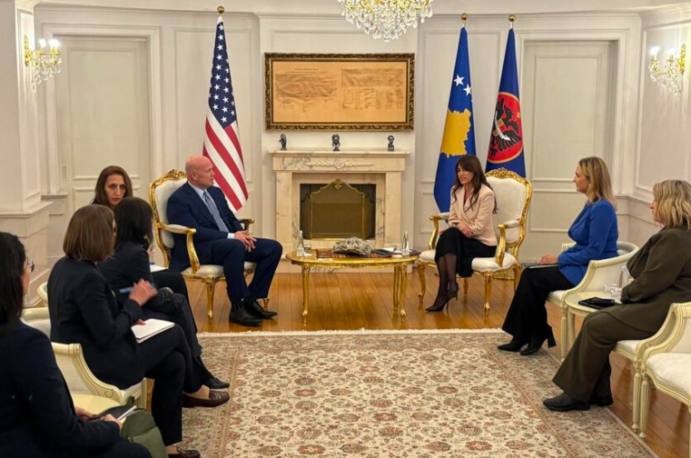 Haxhiu takohet ambasadorin amerikan në NATO, Matthew G. Whitaker