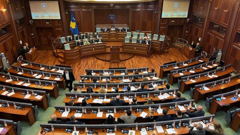 Nis seanca ku do të diskutohet për zgjedhjen e presidentit, vetëm VV-ja në sallë