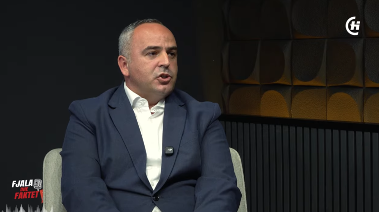 A do të rikthehet Vjosa Osmani në LDK? Deklarohet Shkëmb Manaj