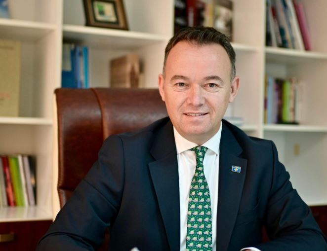 Prokuroria hedh poshtë kallëzimin e LDK-së ndaj Faton Pecit për grantet në bujqësi, ai paralajmëron padi