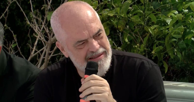“Nuk e kemi shitur, as nuk do e shesim Sazanin”/ Rama nga Vlora: Projekti ka ndryshuar, do të ketë shumë pak ndërtime