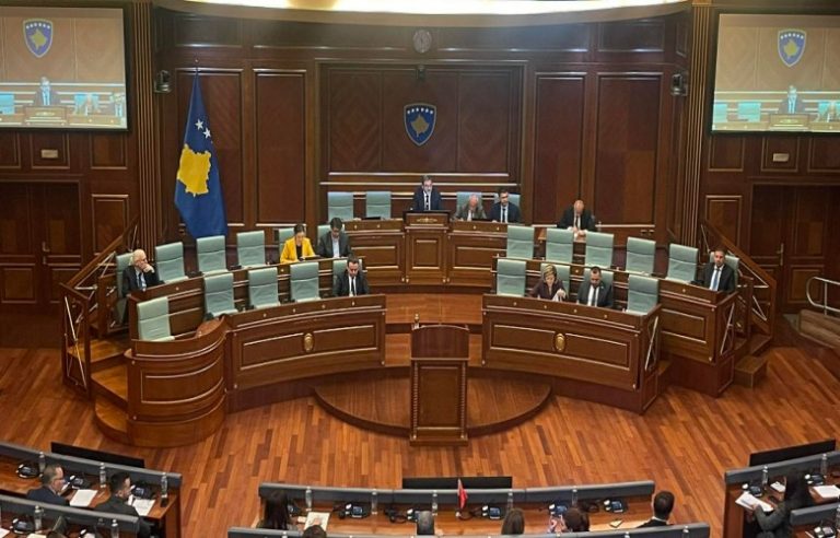 Seanca e jashtëzakonshme, LDK: Qeveria nuk guxon të qëndrojë spektatore