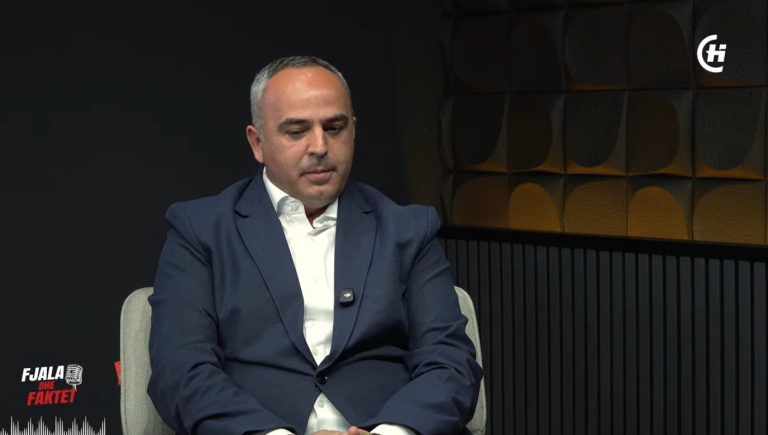 A e ka përfaqësuar denjësisht Kosovën, Vjosa Osmani si presidente e vendit? Flet Shkëmb Manaj