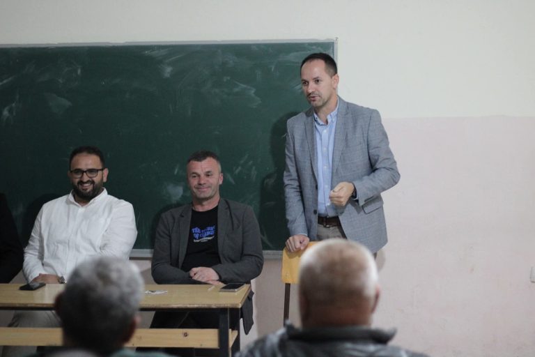Besim Kodra në Javor e Luzhnicë: Bashkë po ndërtojmë zgjidhje konkrete dhe një përfaqësim që i jep zë qytetarëve