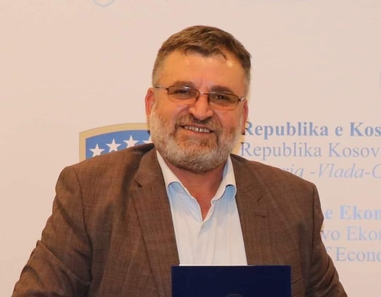 Blerim Kuçi uron Bajramin: Uroj që kjo festë të sjellë mbarësi në çdo shtëpi dhe më shumë shpresë për vendin tonë