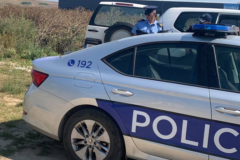 Aksidenti në Zllopek të Pejës ku vdiq një këmbësor, i dyshuari arrestohet dhe dërgohet në mbajtje për 48 orë