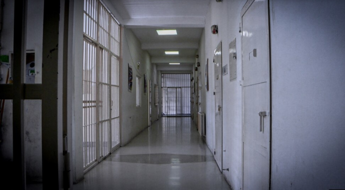 I dyshuari për vrasjen në Gjakovë ndalohet për 48 orë, pritet kërkesa për paraburgim
