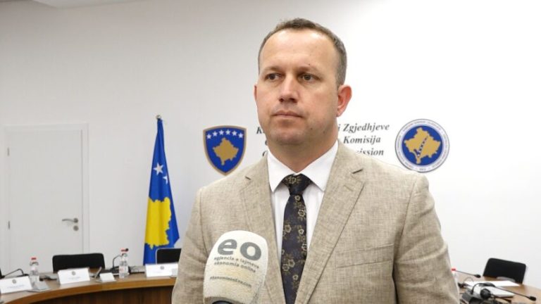 Gati 60 mijë aplikime për votim nga diaspora për zgjedhjet e 7 qershorit