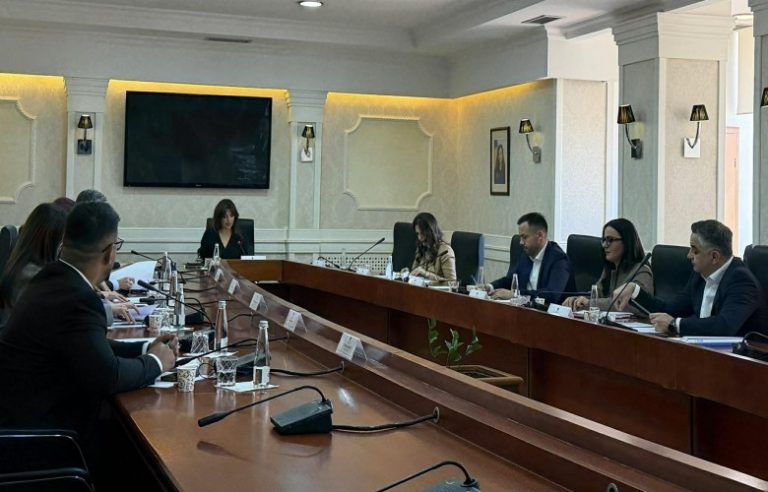 Sot mblidhet Kryesia e Kuvendit