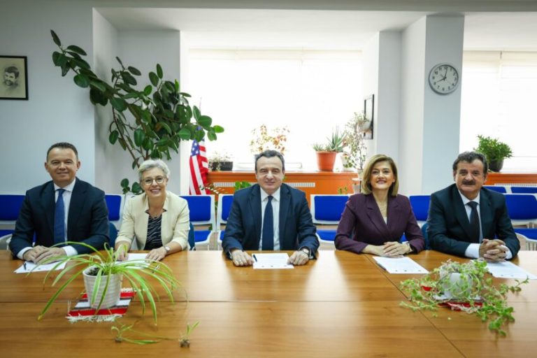 VV-ja zyrtarizon koalicionin me GUXO-n, Alternativën dhe PShDK-në për zgjedhje