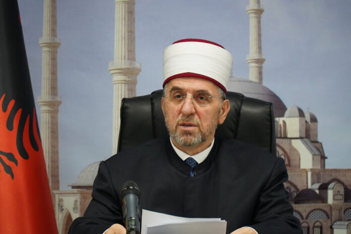 “Të jetë një moment afrimi mes njerëzve dhe tejkalim i ndasive”, mesazhi i Tërnavës për Kurban Bajramin