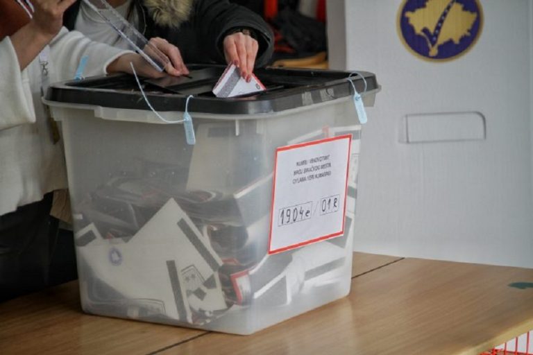Rritet interesimi për zgjedhjet, pjesëmarrja deri në ora 09:00 më e lartë se në dhjetor 2025