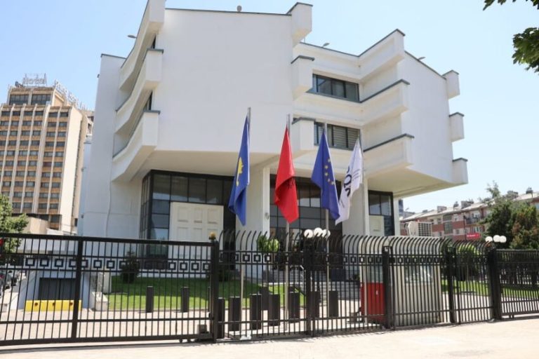 BQK miraton Raportin Vjetor 2025, ekonomia e Kosovës u rrit me 3.6 për qind, fitimi i institucionit arriti në 24 milionë euro