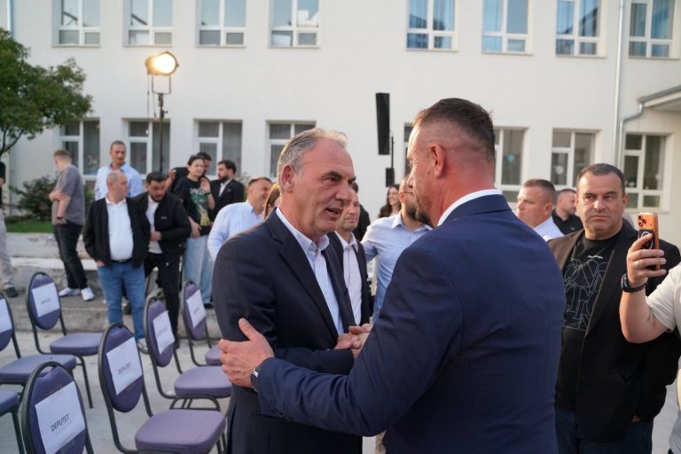 Nisma në Suharekë dhe Prizren përkrah Arben Gegën e PDK-së