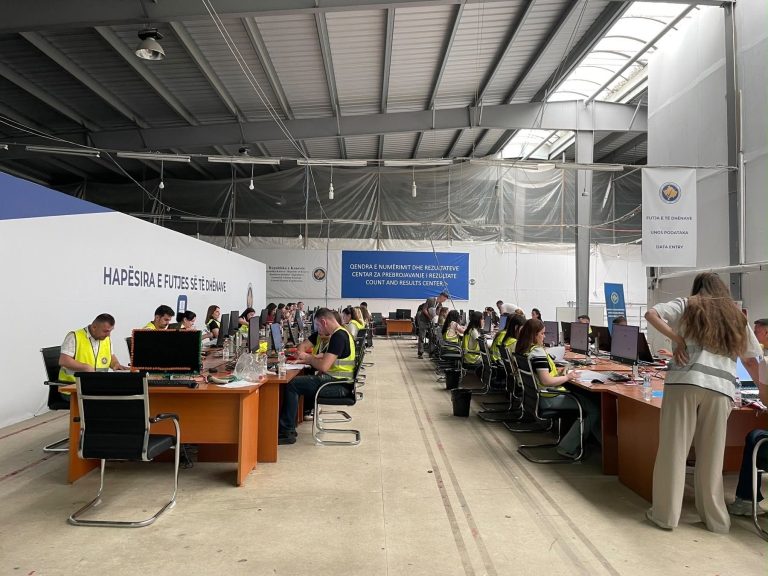 Aprovohen mbi 7 mijë pako nga diaspora, refuzohen 142