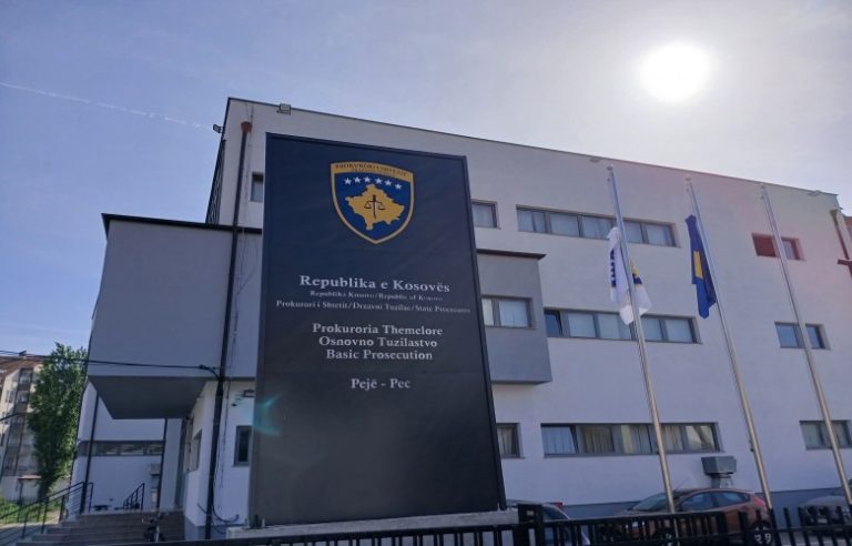 Kërkohet paraburgim për dy persona të dyshuar për ryshfet në votim