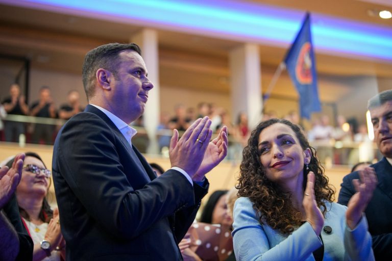 LDK mbyll fushatën të premten në sheshin “Skënderbeu”, Abdixhiku: Kosova është gati për ndryshim