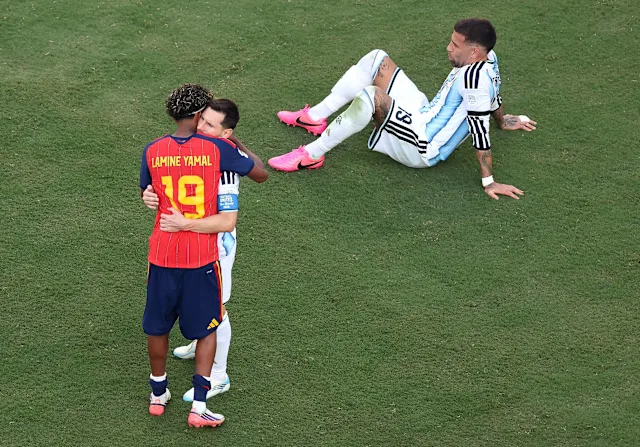 Momenti që preku botën e futbollit: Çfarë i tha Messi, Yamalit pas finales?
